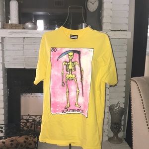 Yellow lotaria T-shirt